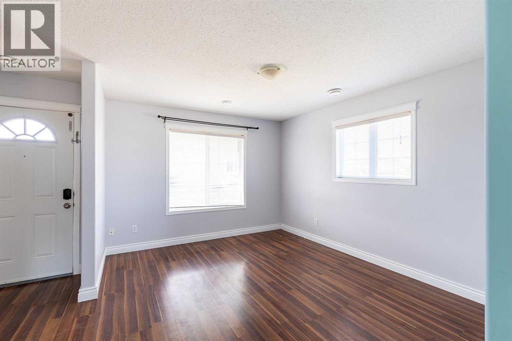 37 Northlands Lane Ne, Medicine Hat, Alberta  T1C 0A8 - Photo 8 - A2293547