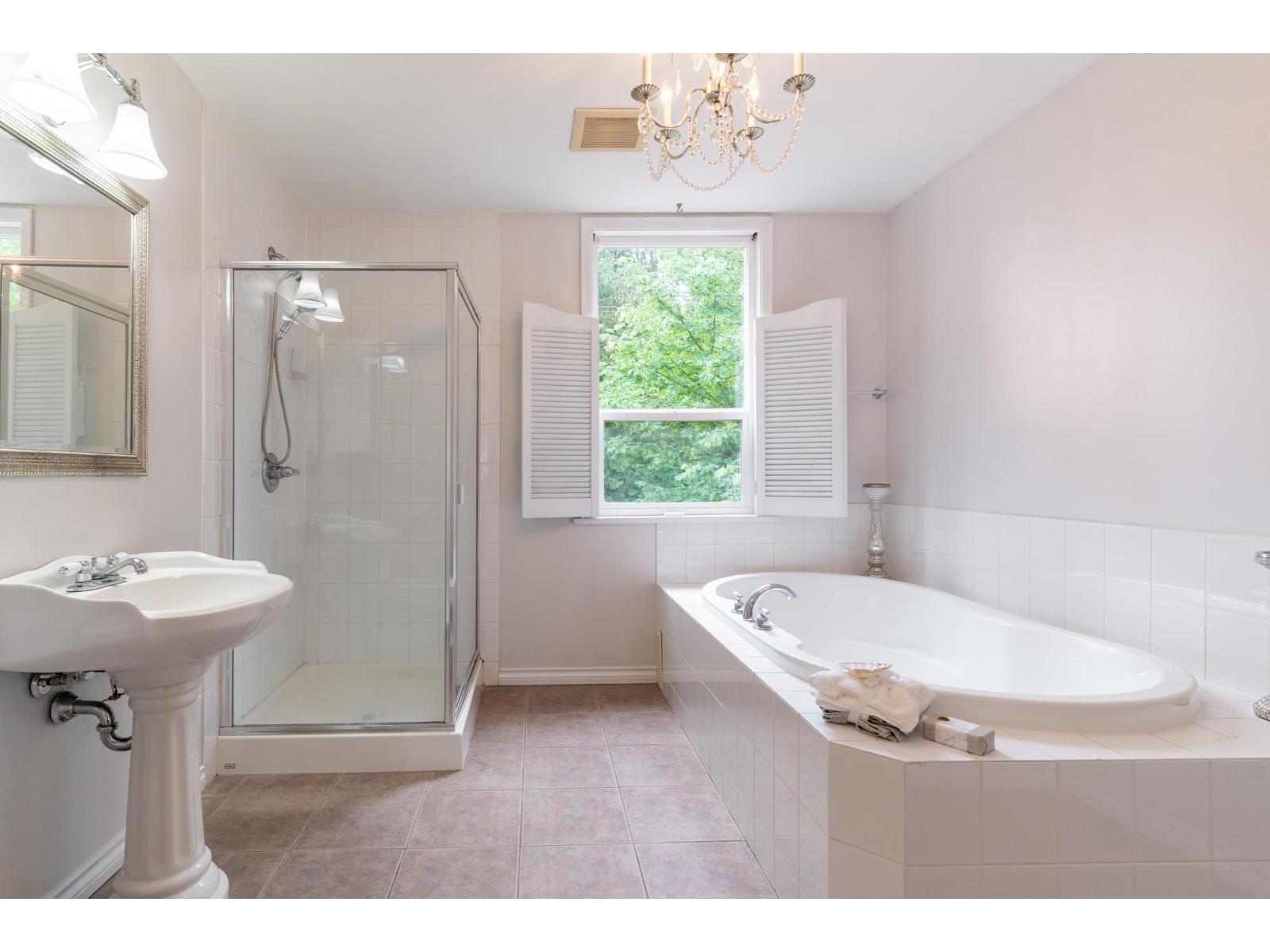 8649 Sunbury Place, Delta, British Columbia  V4C 3Y9 - Photo 15 - R3109258