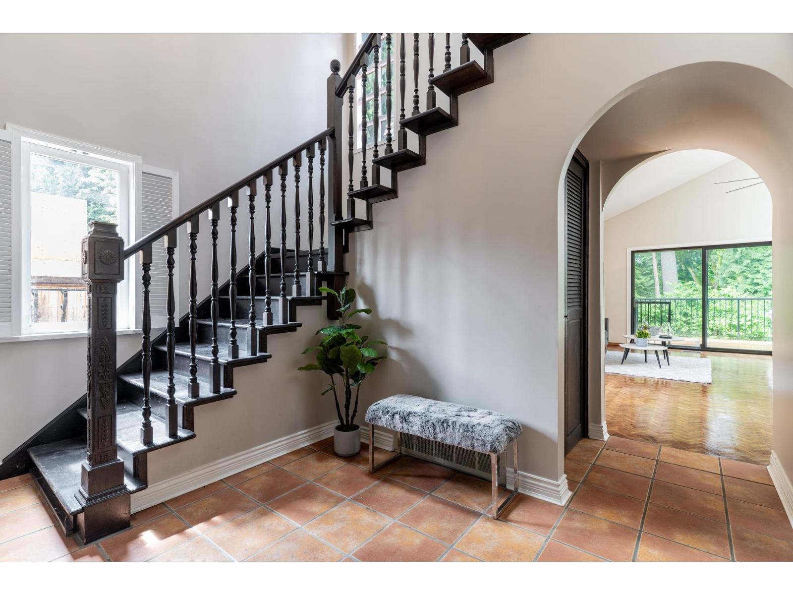 8649 Sunbury Place, Delta, British Columbia  V4C 3Y9 - Photo 6 - R3109258