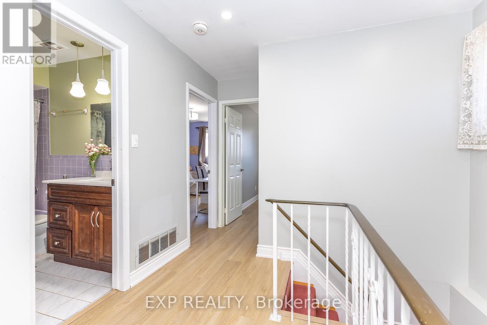 3270 Klaiman Drive, Mississauga, Ontario  L4Y 3C8 - Photo 29 - W13017908