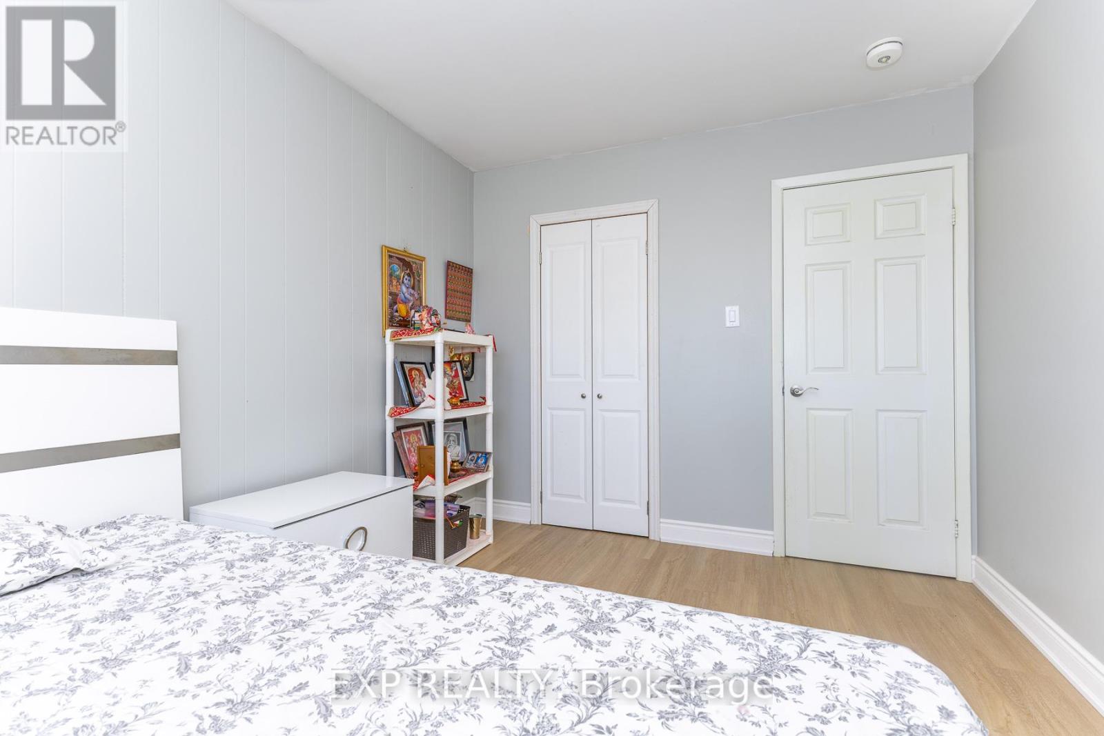 3270 Klaiman Drive, Mississauga, Ontario  L4Y 3C8 - Photo 31 - W13017908