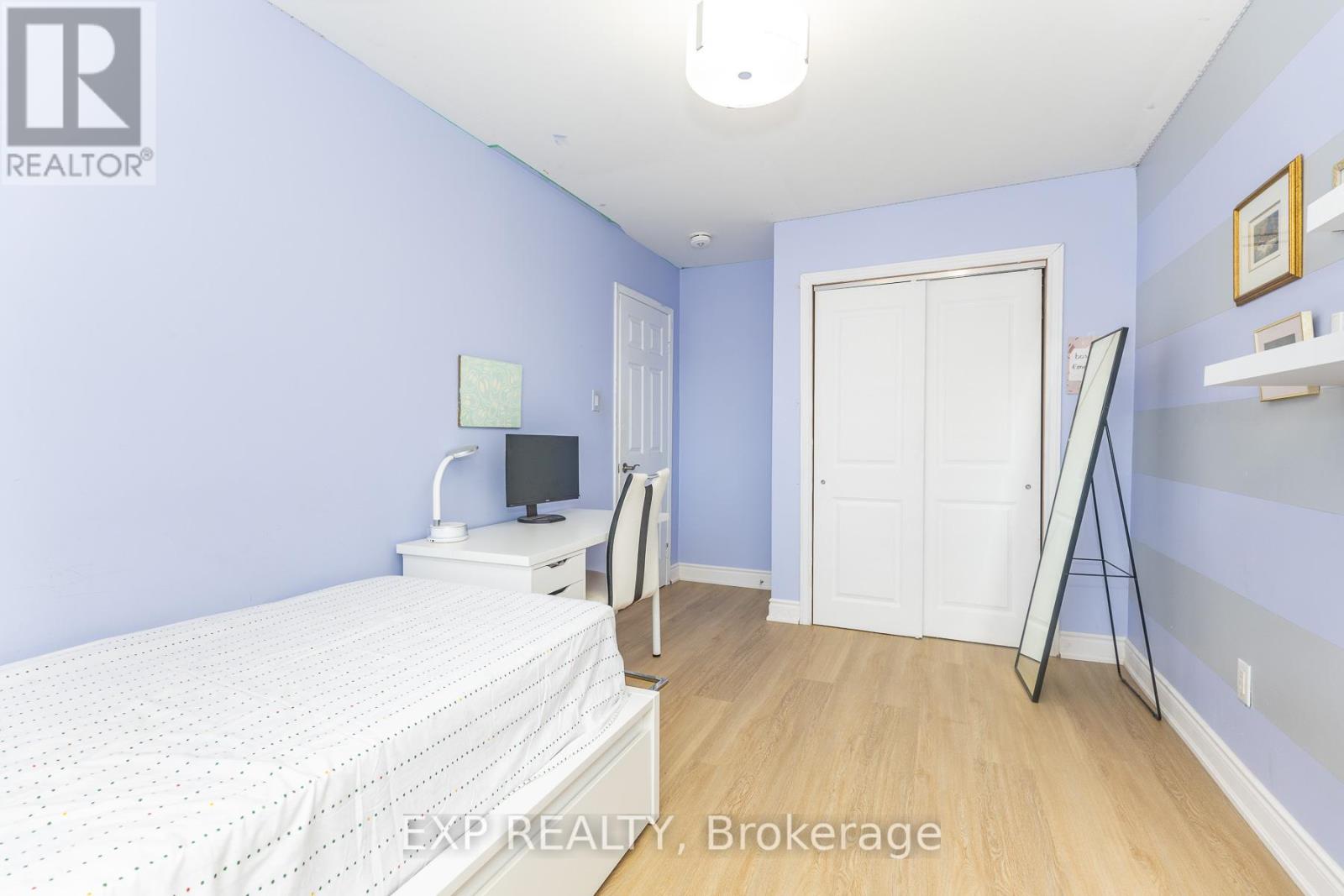 3270 Klaiman Drive, Mississauga, Ontario  L4Y 3C8 - Photo 33 - W13017908