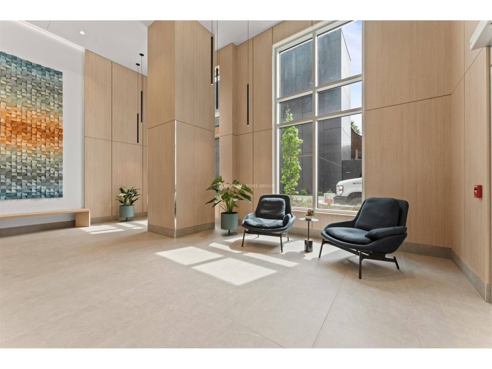 808 13725 George Junction, Surrey, British Columbia  V3T 0V7 - Photo 4 - R3112955