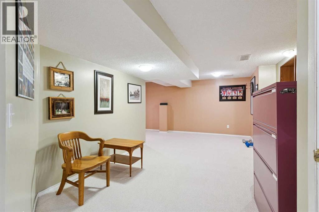 15 Millrise Lane Sw, Calgary, Alberta  T2Y 2C2 - Photo 27 - A2298938