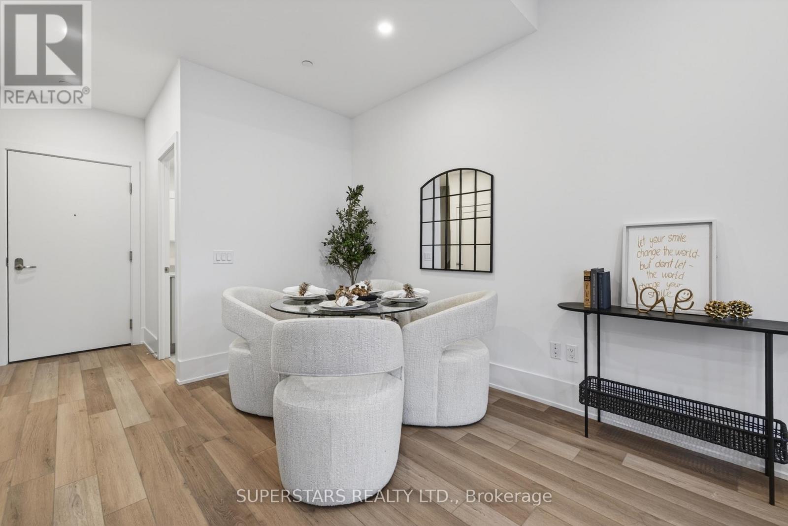 W118 - 8 Cedarland Drive, Markham, Ontario  L6G 0H4 - Photo 10 - N13010624