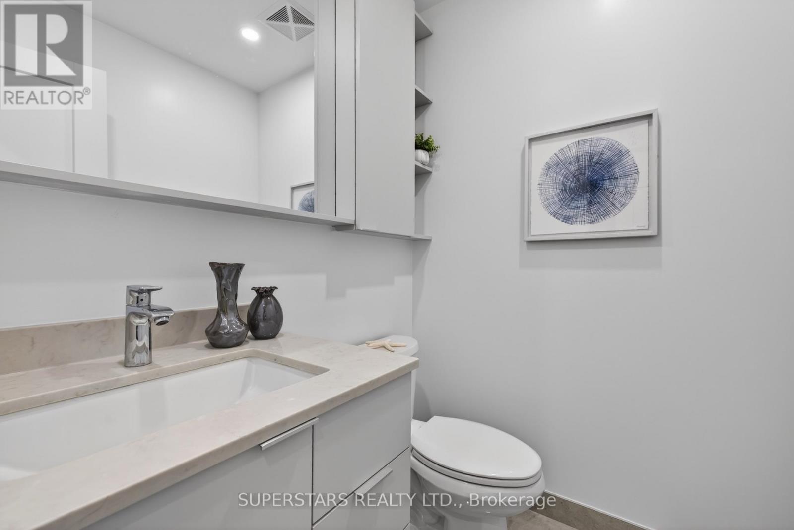 W118 - 8 Cedarland Drive, Markham, Ontario  L6G 0H4 - Photo 7 - N13010624