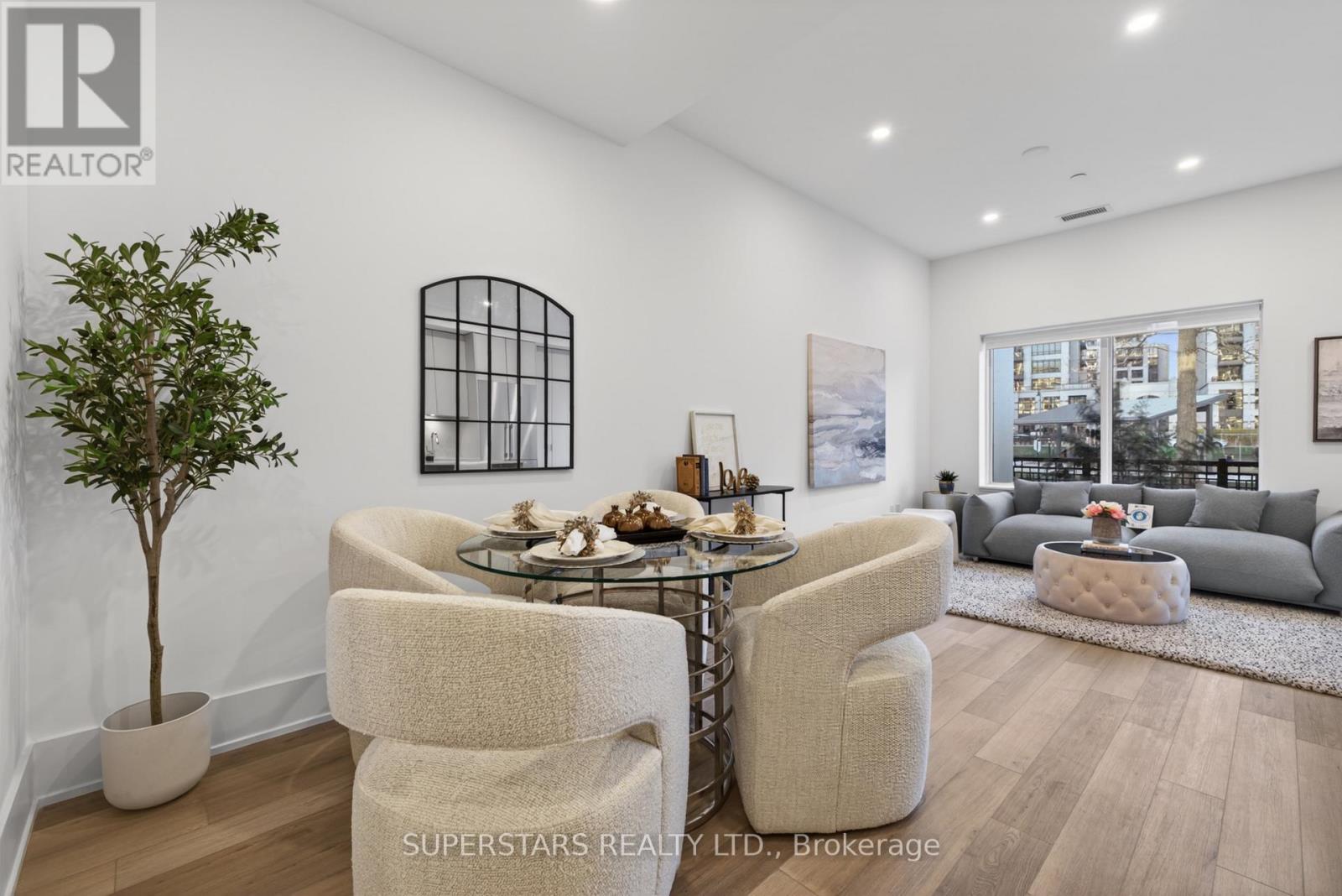W118 - 8 Cedarland Drive, Markham, Ontario  L6G 0H4 - Photo 8 - N13010624