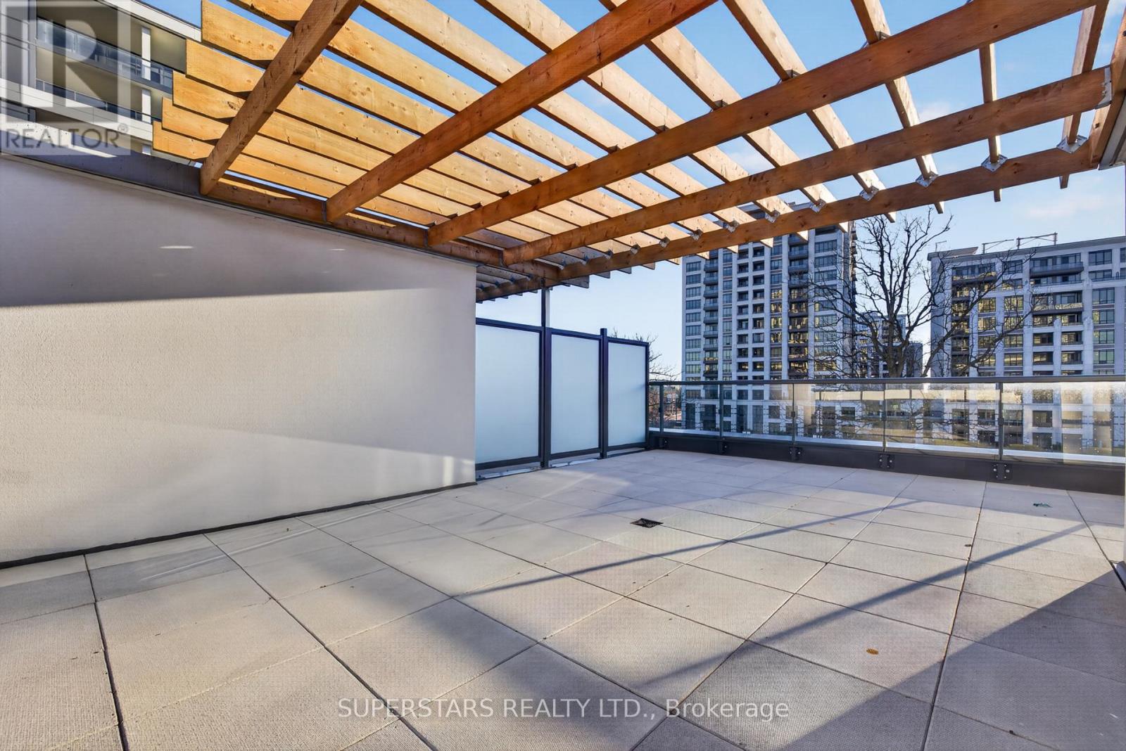 W118 - 8 Cedarland Drive, Markham, Ontario  L6G 0H4 - Photo 43 - N13010624