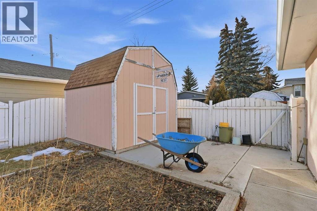 63 Huntmeadow Road NE, Calgary, Alberta  T2K 5H2 - Photo 26 - A2284085