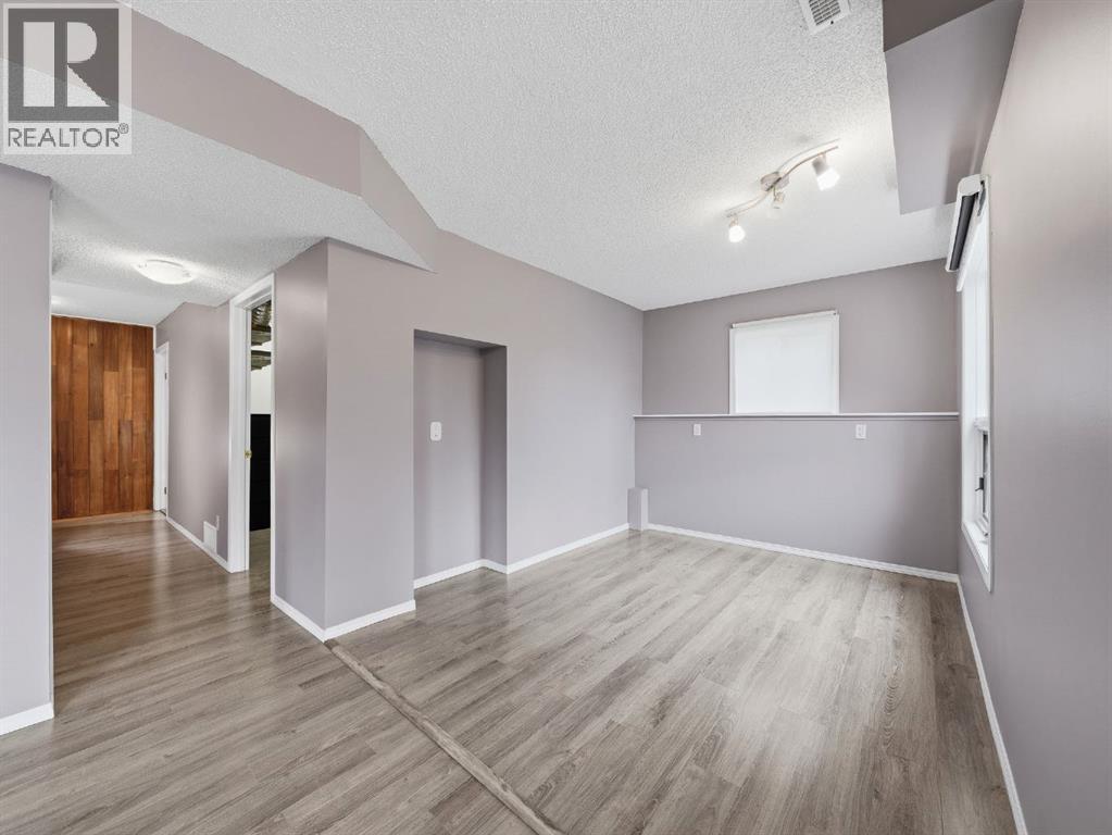 247 Hidden Valley Place Nw, Calgary, Alberta  T3A 4Z5 - Photo 33 - A2301961