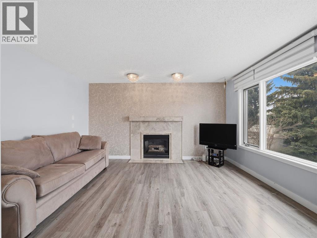 247 Hidden Valley Place Nw, Calgary, Alberta  T3A 4Z5 - Photo 13 - A2301961