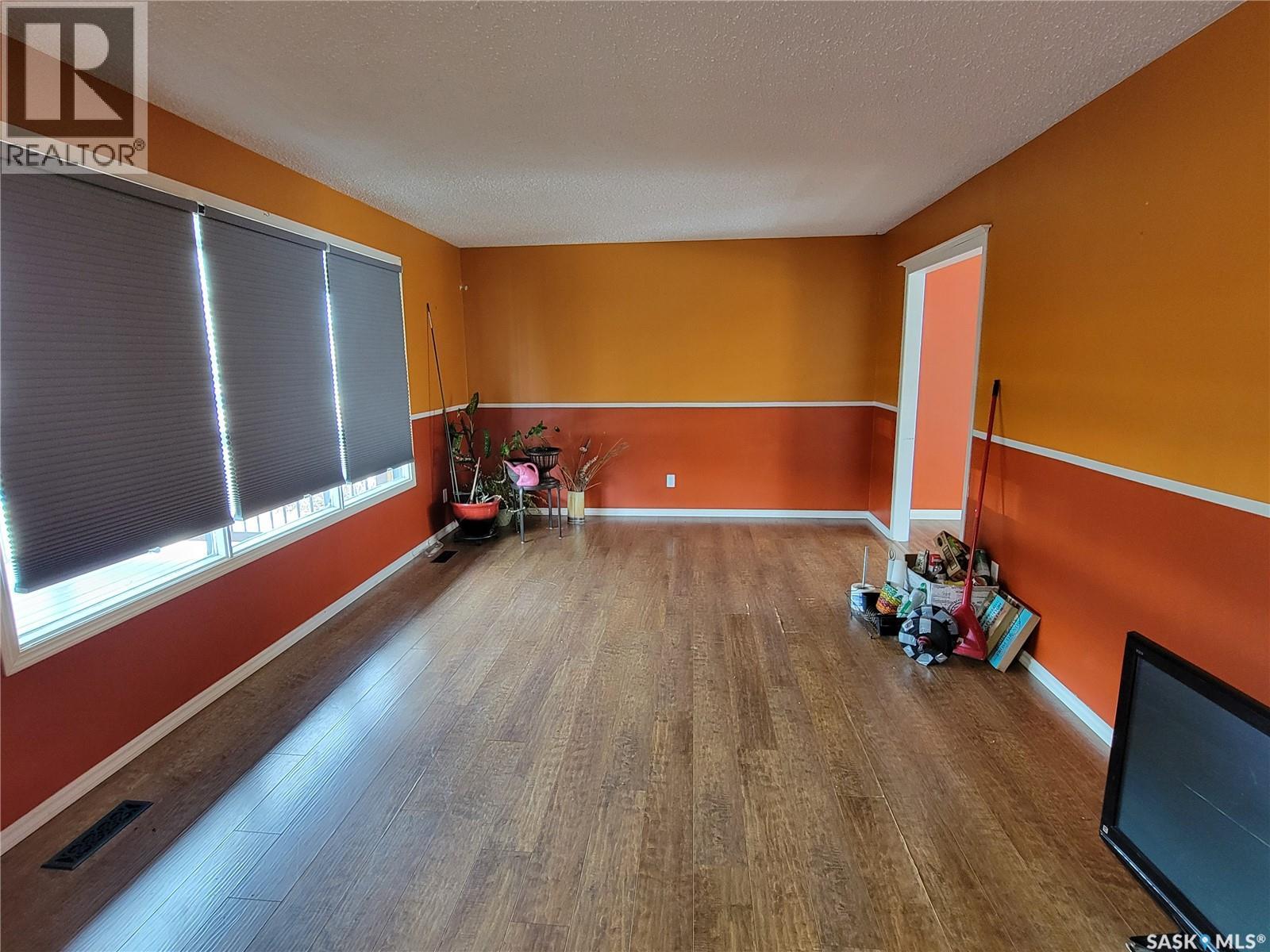 9022 Mitchell Avenue, North Battleford, Saskatchewan  S9A 3J7 - Photo 11 - SK033367