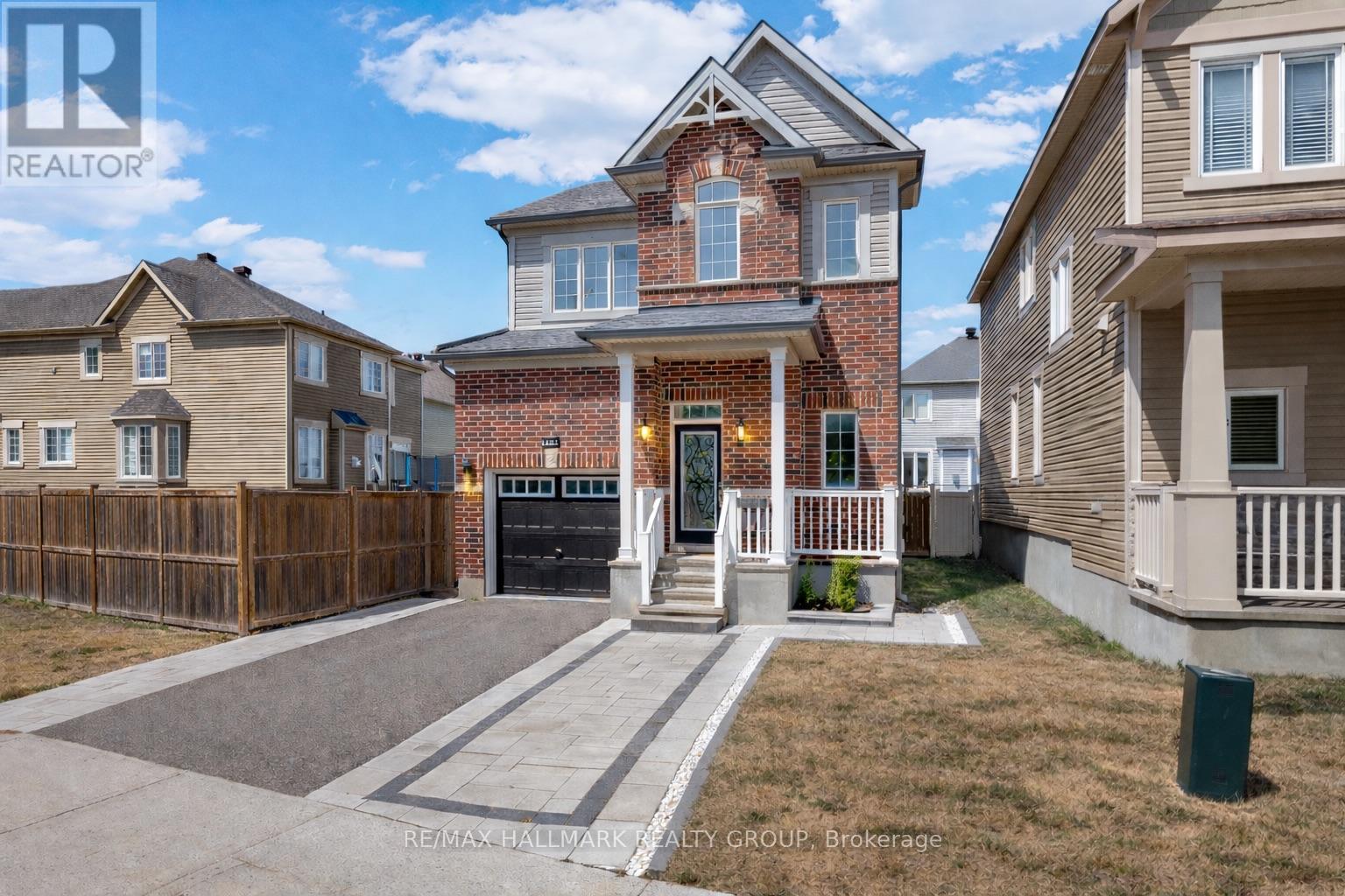 229 MEADOWBREEZE DRIVE, Ottawa, Ontario