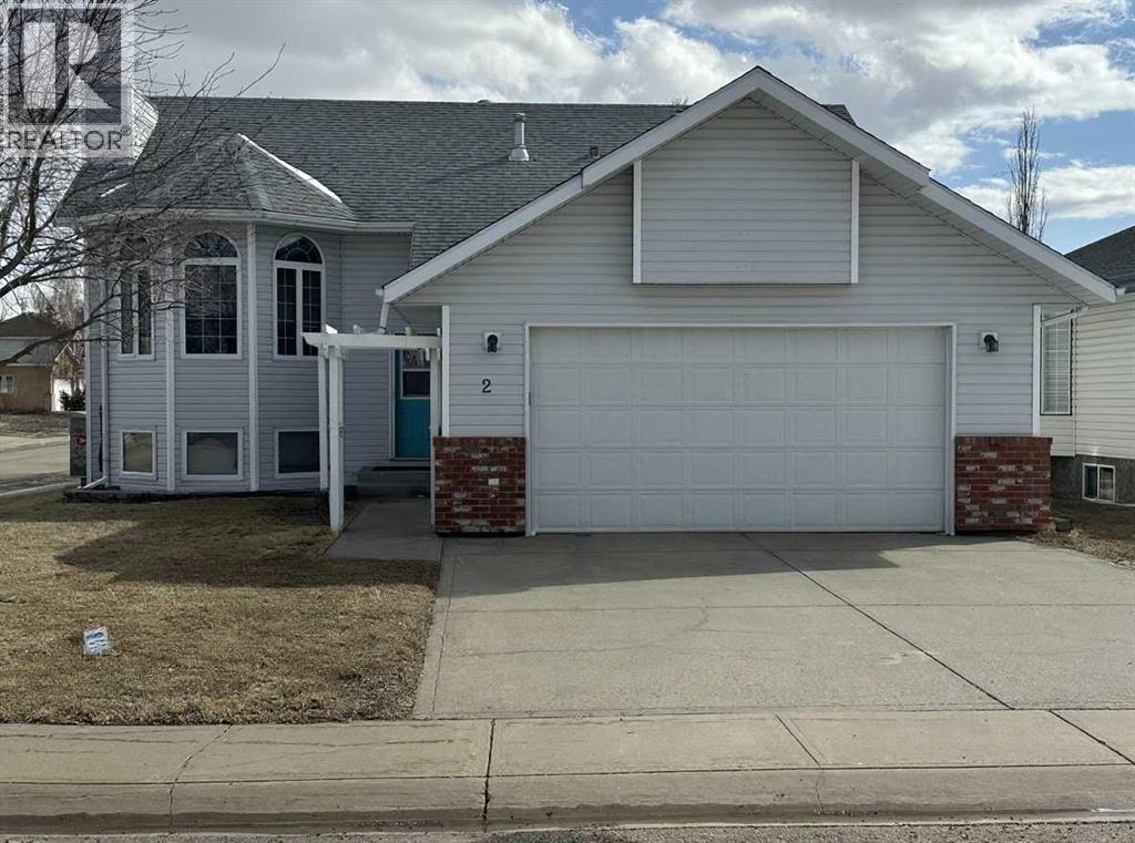 2 Dalton Close, Red Deer, Alberta  T4R 2P5 - Photo 1 - A2301550