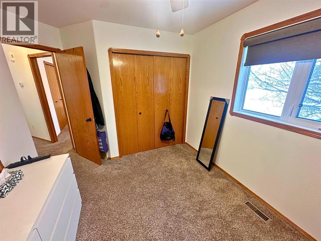 2 Dalton Close, Red Deer, Alberta  T4R 2P5 - Photo 18 - A2301550