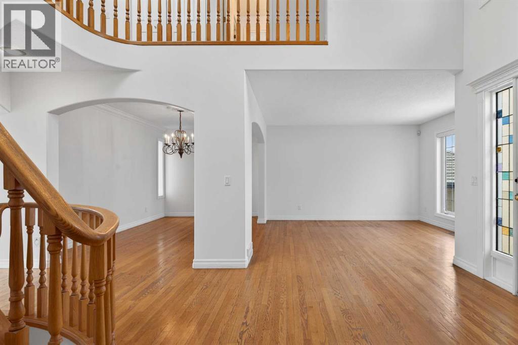 255 Hamptons Terrace Nw, Calgary, Alberta  T3A 5R5 - Photo 4 - A2298429