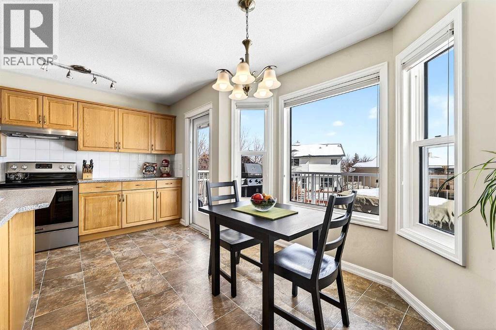 219 Hidden Ranch Circle NW, Calgary, Alberta  T3A 5R1 - Photo 13 - A2299598