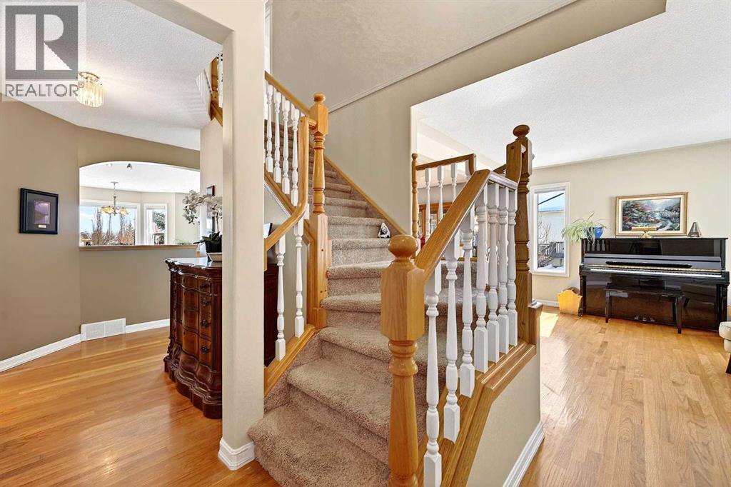 219 Hidden Ranch Circle NW, Calgary, Alberta  T3A 5R1 - Photo 20 - A2299598