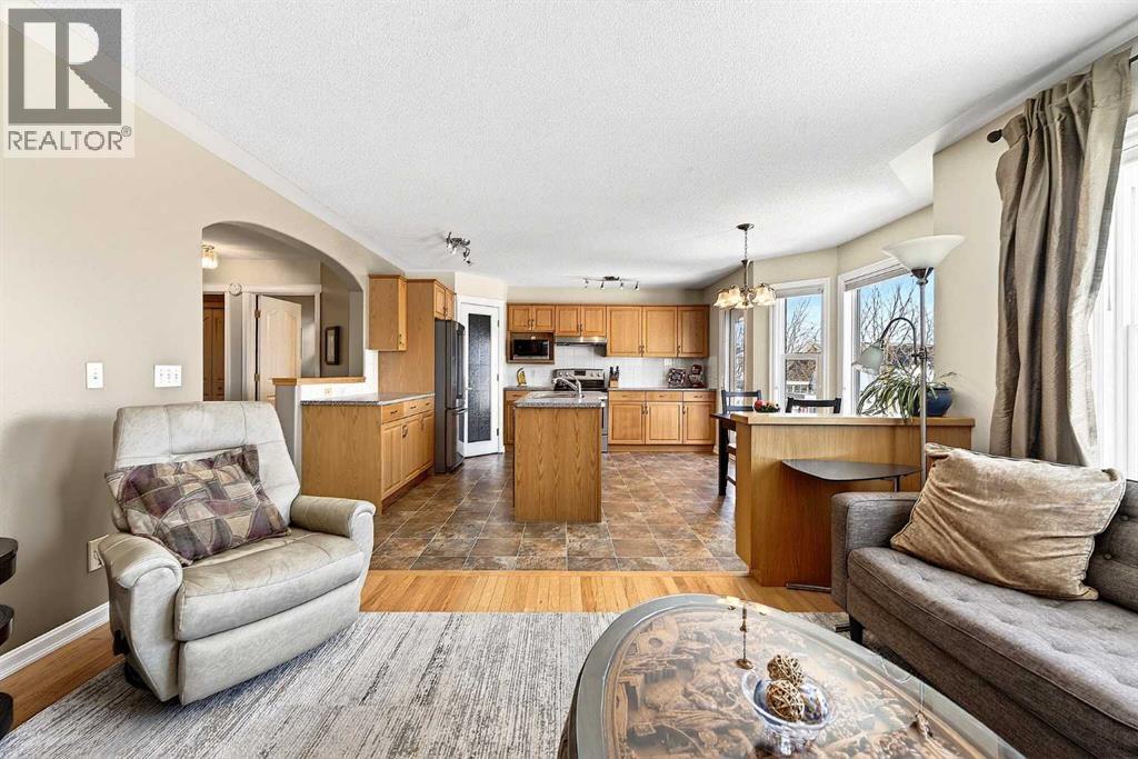 219 Hidden Ranch Circle NW, Calgary, Alberta  T3A 5R1 - Photo 19 - A2299598