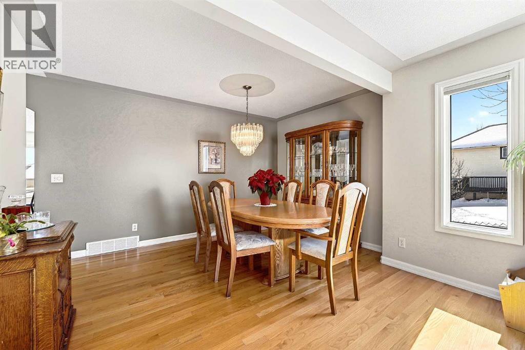 219 Hidden Ranch Circle NW, Calgary, Alberta  T3A 5R1 - Photo 27 - A2299598