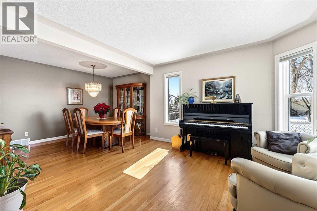 219 Hidden Ranch Circle NW, Calgary, Alberta  T3A 5R1 - Photo 24 - A2299598