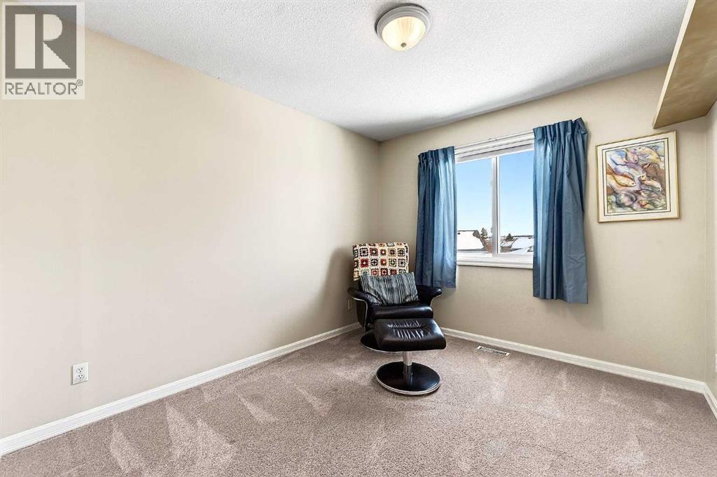 219 Hidden Ranch Circle NW, Calgary, Alberta  T3A 5R1 - Photo 38 - A2299598