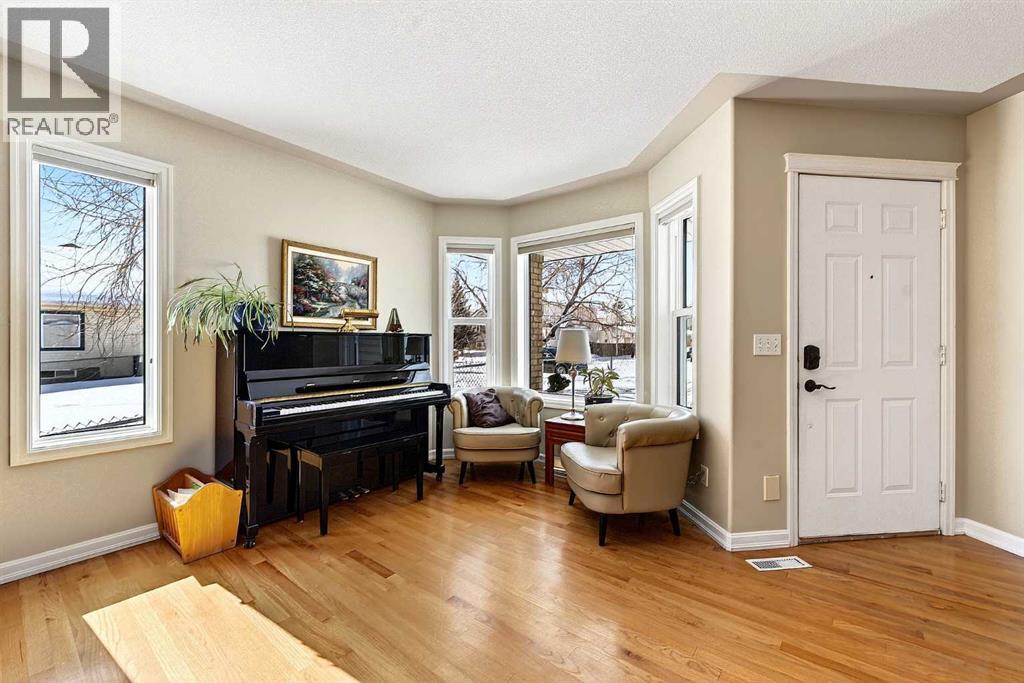 219 Hidden Ranch Circle NW, Calgary, Alberta  T3A 5R1 - Photo 25 - A2299598