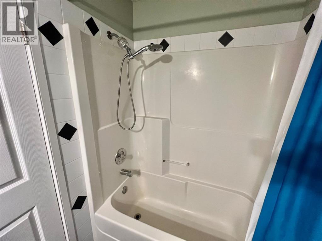 123 Country Hills Villas Nw, Calgary, Alberta  T3K 4S8 - Photo 19 - A2301176