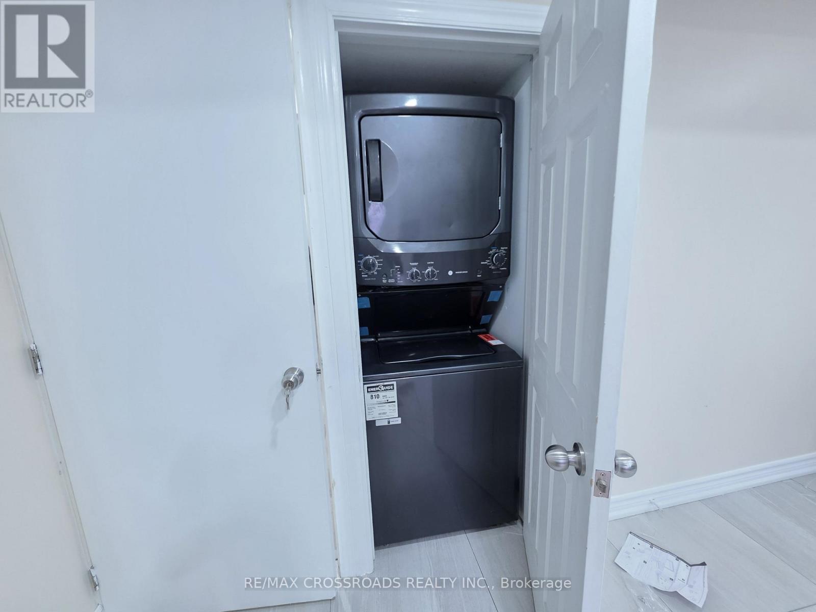 Basement - 14 Schoolbridge Street, Ajax, Ontario  L1T 4Z2 - Photo 9 - E13017920