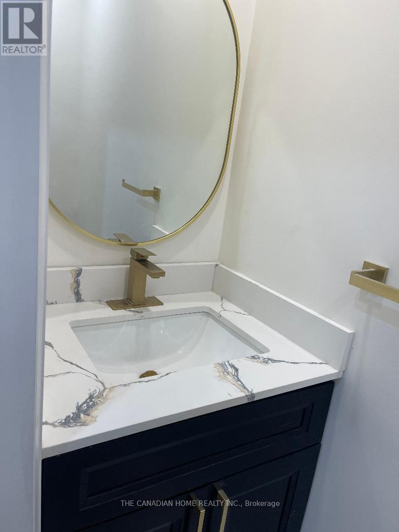 222 Elka Drive E, Richmond Hill, Ontario  L4C 3A3 - Photo 49 - N12829220