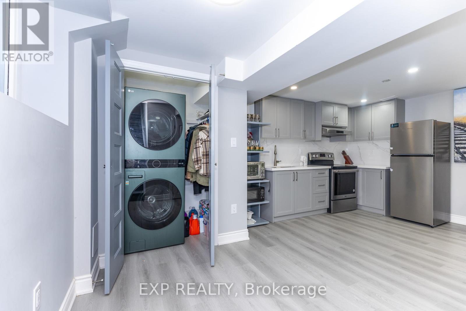 Basement - 3270 Klaiman Drive, Mississauga, Ontario  L4Y 3C8 - Photo 2 - W13017924