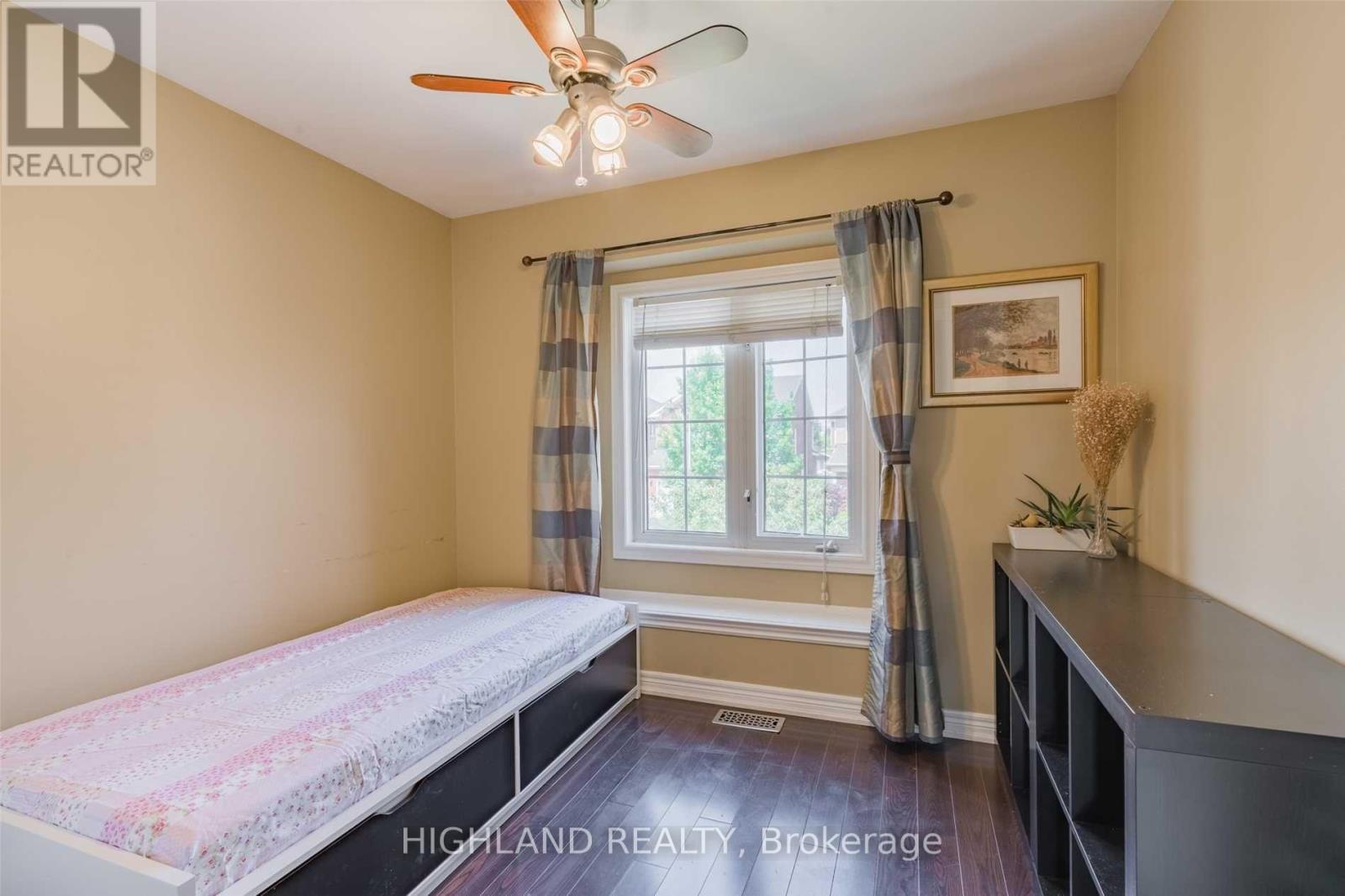 2356 Hilda Drive, Oakville, Ontario  L6H 7M9 - Photo 10 - W13017930