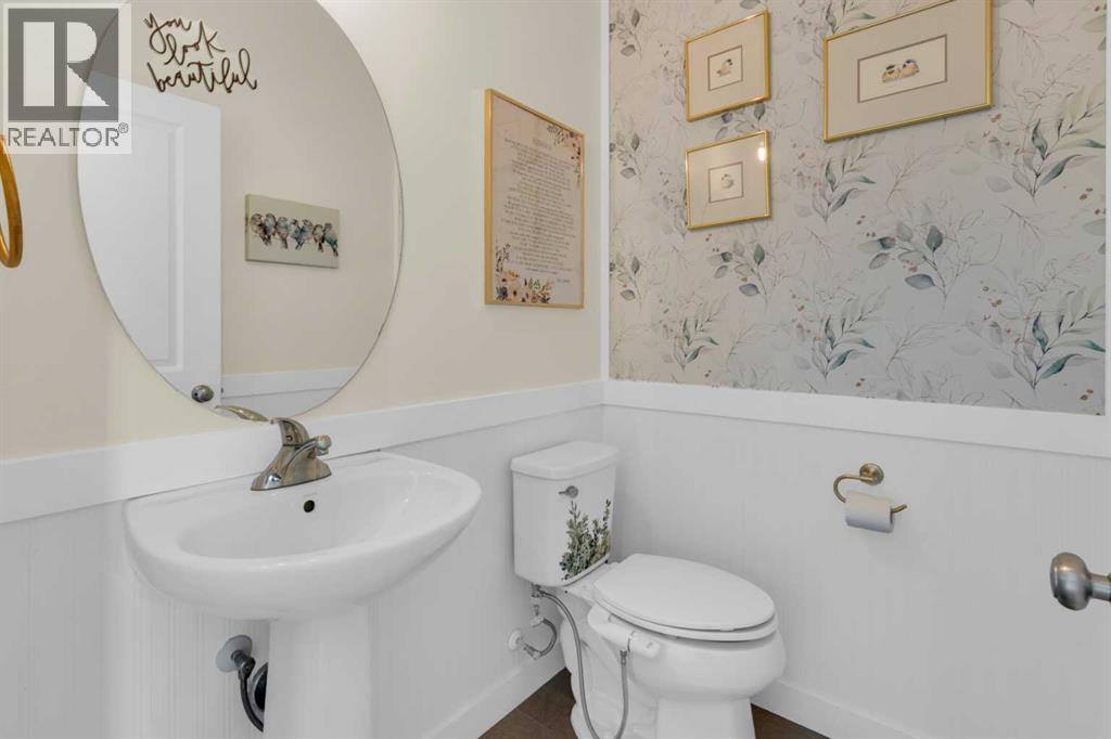 47 Canals Close Sw, Airdrie, Alberta  T4B 0S4 - Photo 15 - A2297439