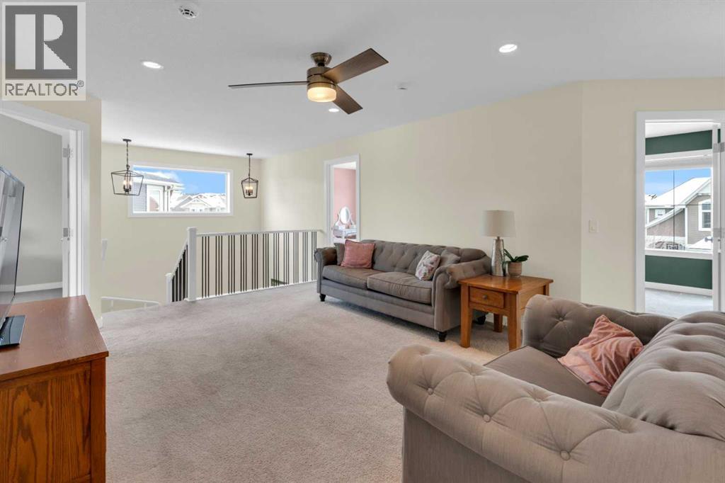 47 Canals Close Sw, Airdrie, Alberta  T4B 0S4 - Photo 19 - A2297439