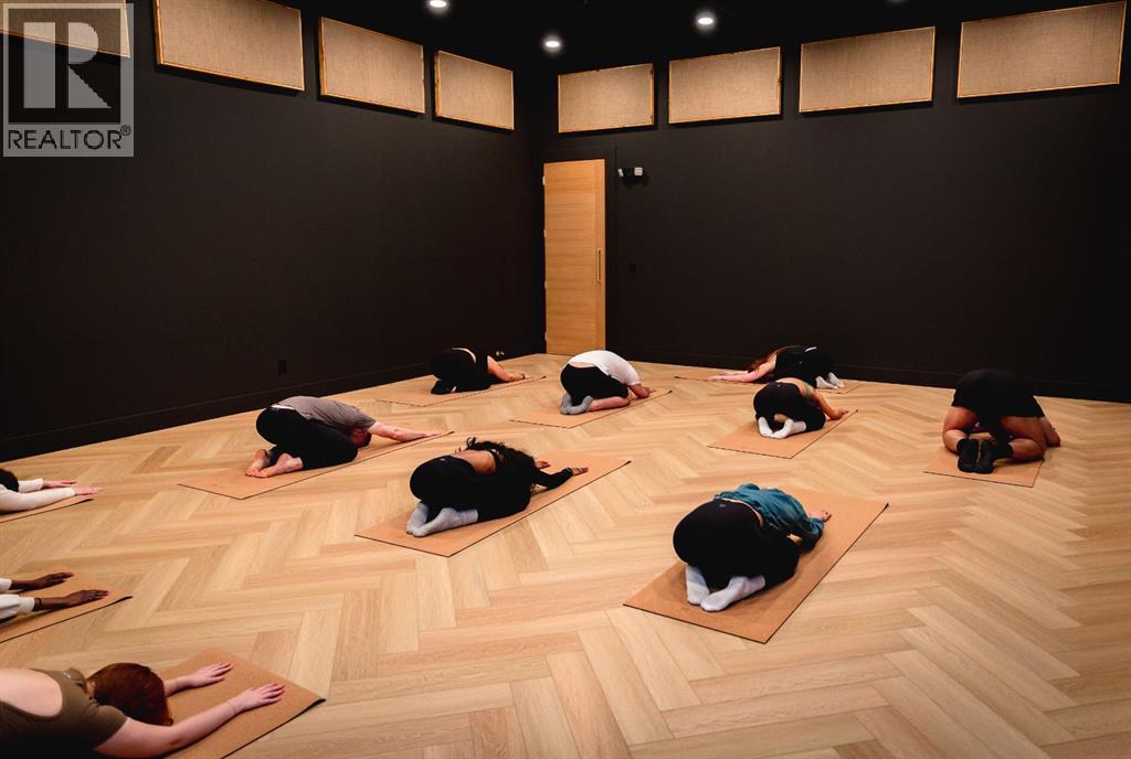 240, 125 Oakmoor Plaza SW, Calgary, Alberta  T2V 4R9 - Photo 14 - A2287738