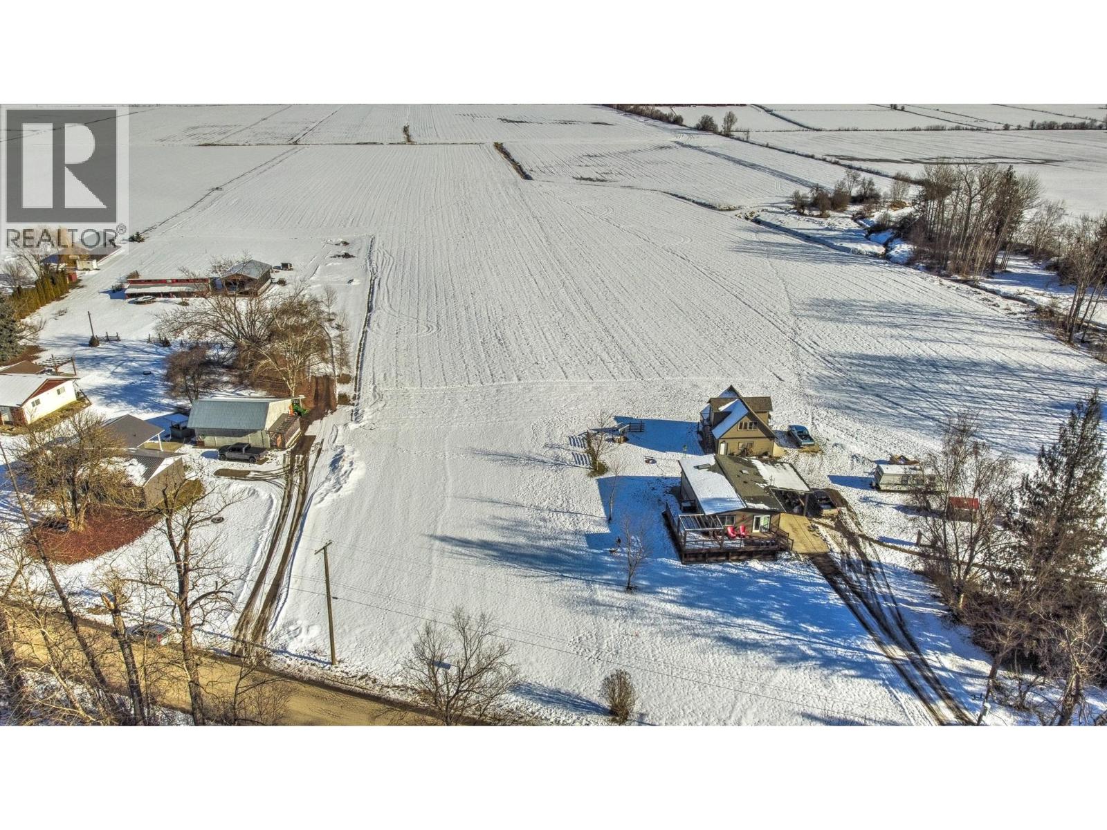 Riverside Road, Mara, British Columbia  V0E 2K0 - Photo 12 - 10336608