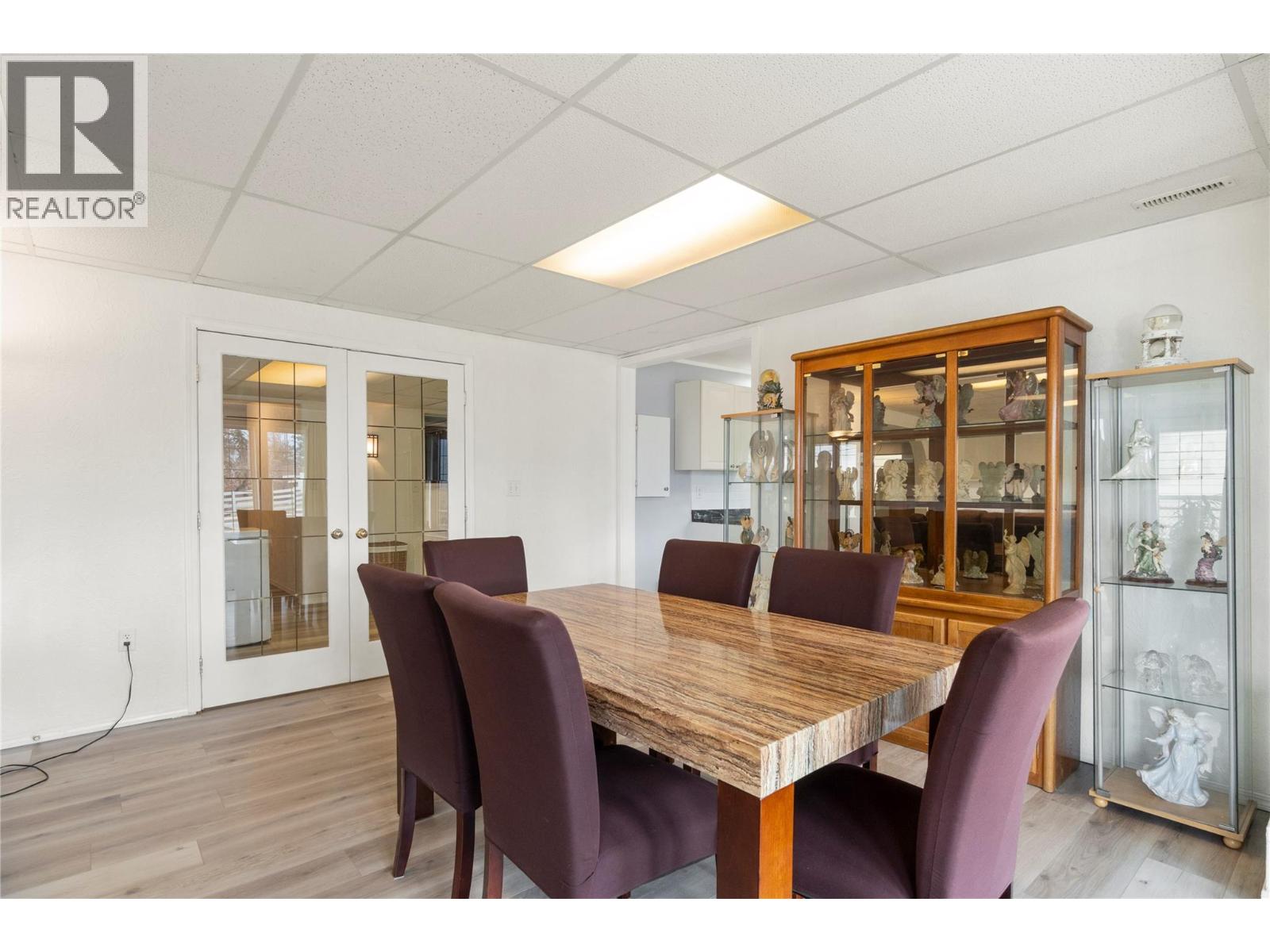 430 20 Street SE, Salmon Arm, British Columbia  V1E 1J4 - Photo 33 - 10376552