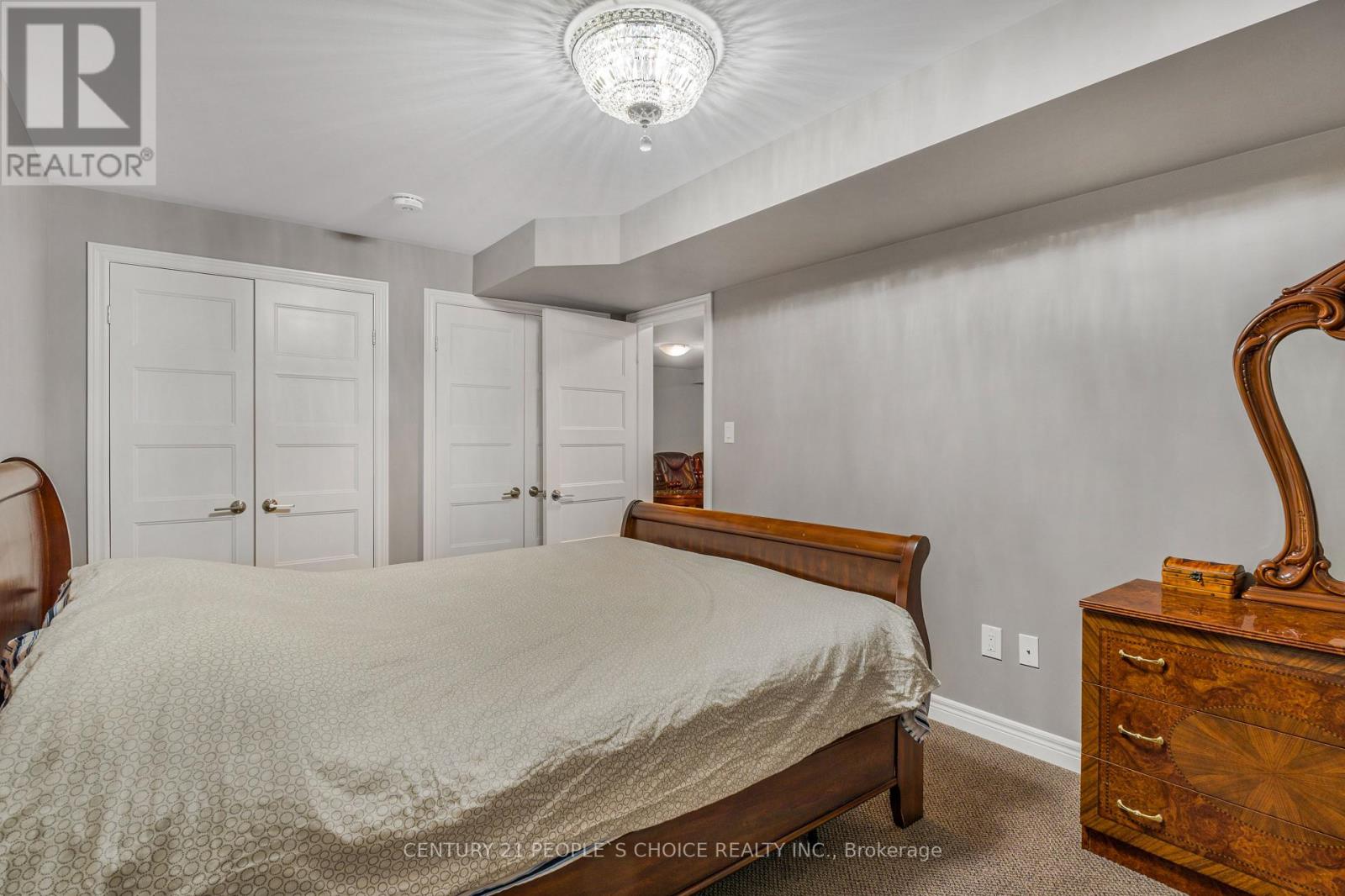 5 Secord Street, Thorold, Ontario  L2V 0E9 - Photo 27 - X12964648