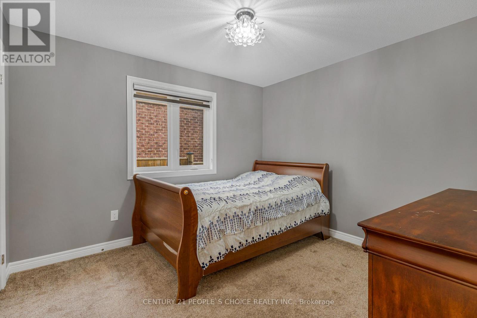 5 Secord Street, Thorold, Ontario  L2V 0E9 - Photo 7 - X12964648