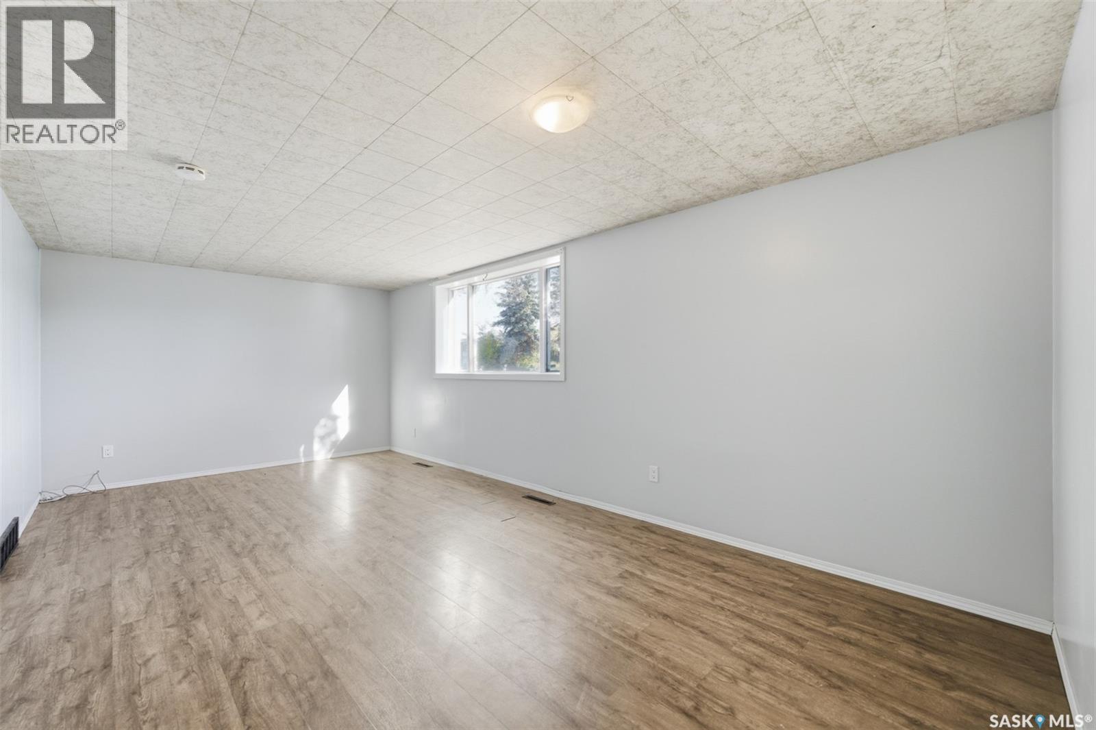 1051 109th Street, North Battleford, Saskatchewan  S9A 2E3 - Photo 19 - SK033373