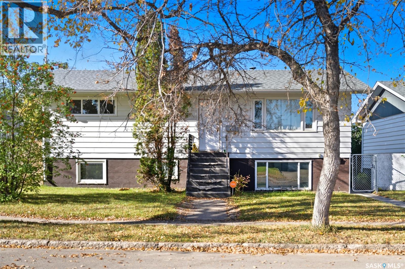 1051 109th Street, North Battleford, Saskatchewan  S9A 2E3 - Photo 34 - SK033373