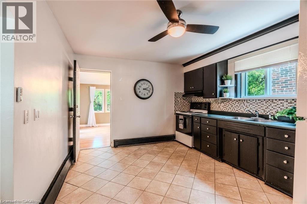 95 Paradise Road N, Hamilton, Ontario  L8S 3S9 - Photo 11 - 40771235