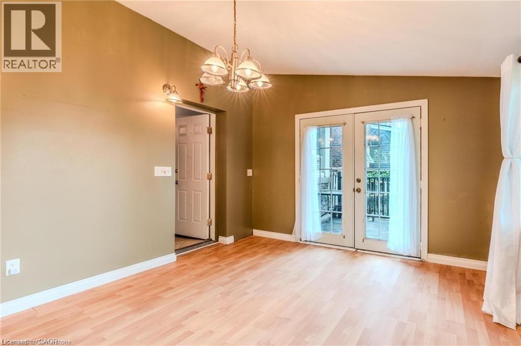 95 Paradise Road N, Hamilton, Ontario  L8S 3S9 - Photo 14 - 40771235