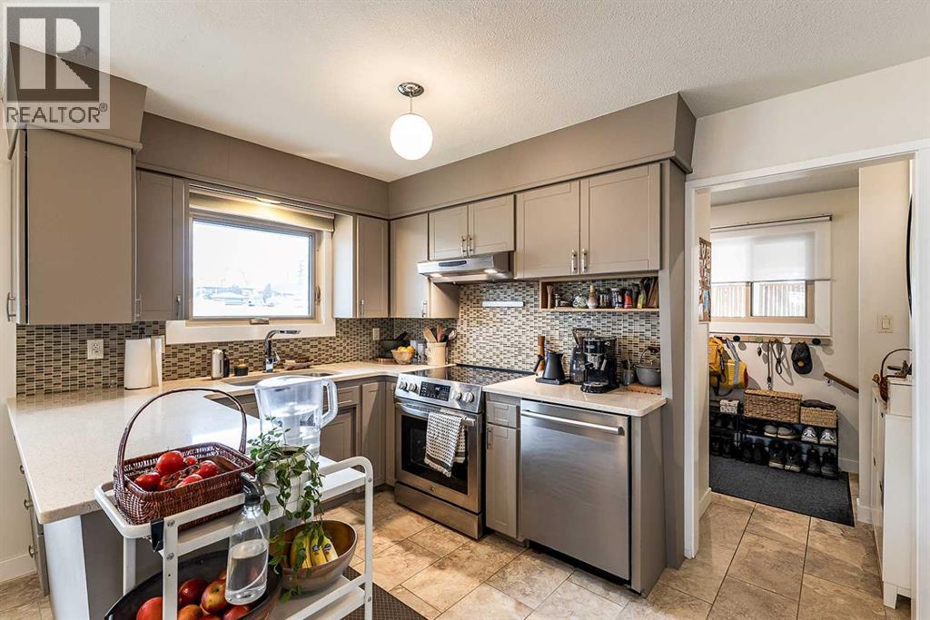 75 Robertson Way Sw, Medicine Hat, Alberta  T1A 5J3 - Photo 16 - A2302239