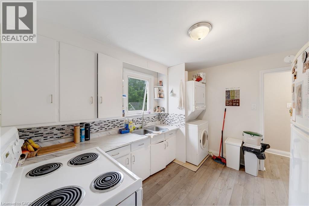 33 Fitzgerald Street, St. Catharines, Ontario  L2R 4B5 - Photo 18 - 40799117