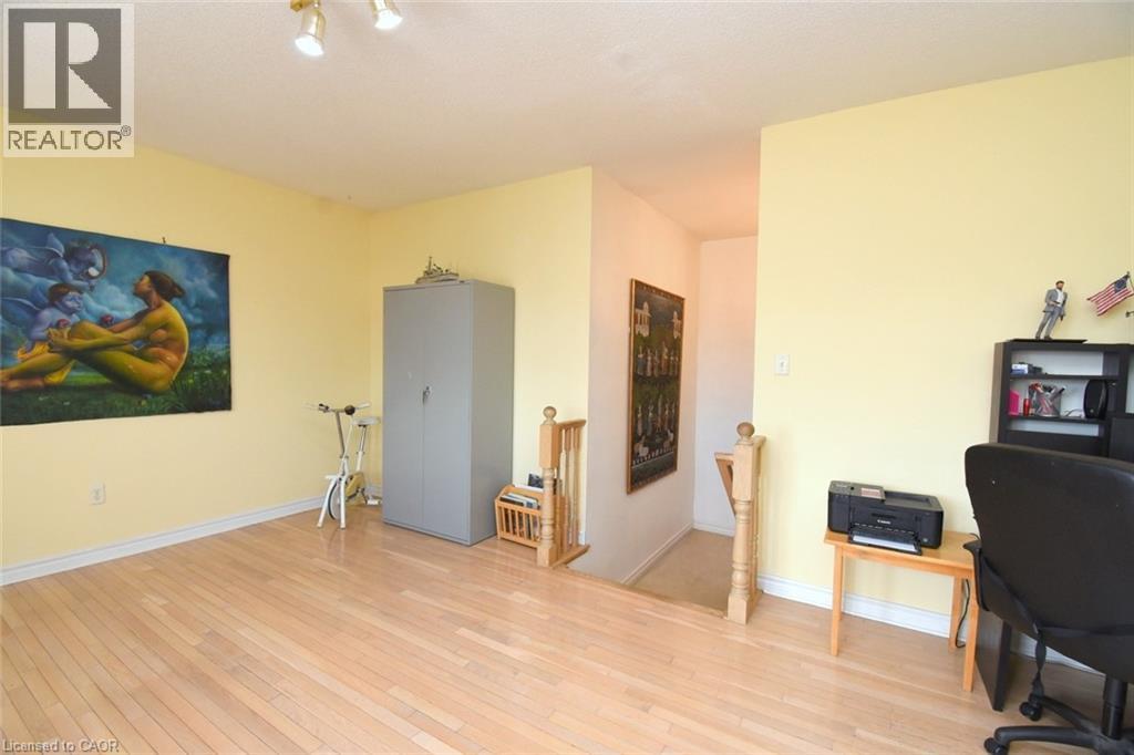 142 Hawkswood Trail, Hamilton, Ontario  L9B 2R5 - Photo 25 - 40812731