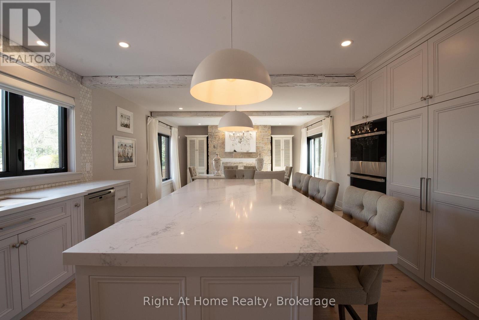 139 Allan Street, Oakville, Ontario  L6J 3N6 - Photo 20 - W12932152