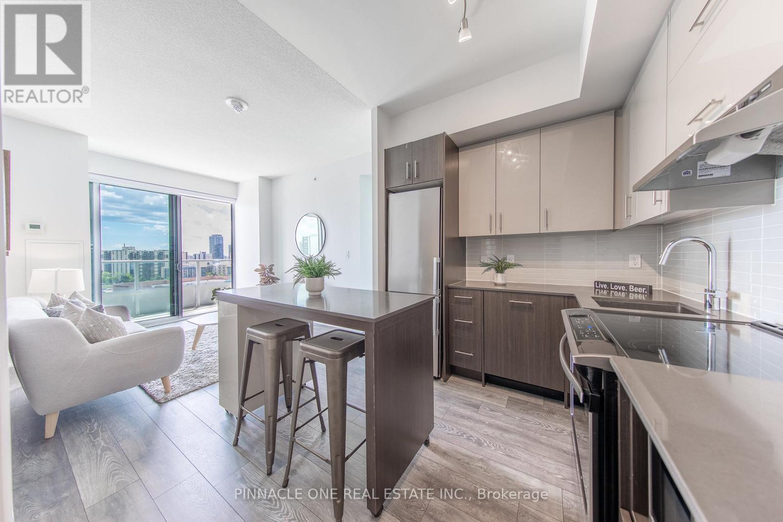 1502 - 180 Fairview Mall Drive, Toronto, Ontario  M2J 5A7 - Photo 3 - C13017954