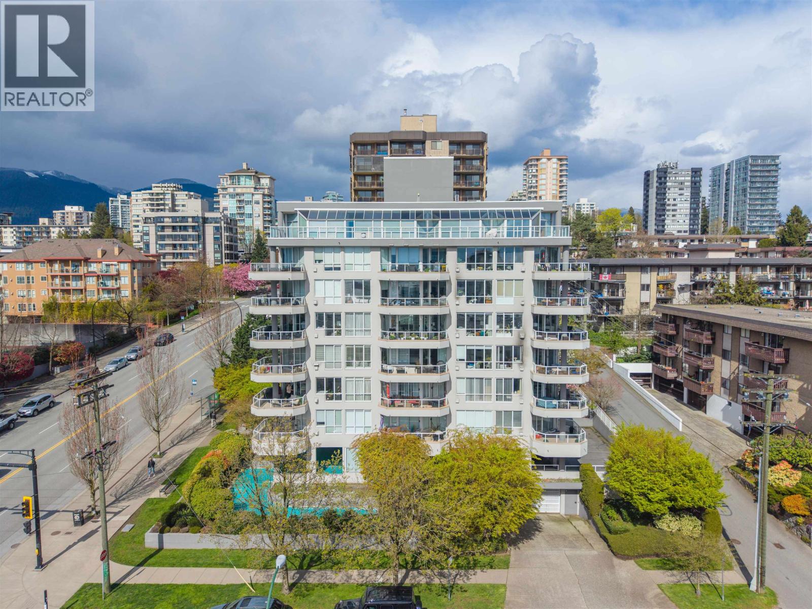 303 408 Lonsdale Avenue, North Vancouver, British Columbia  V7M 2G5 - Photo 37 - R3112467