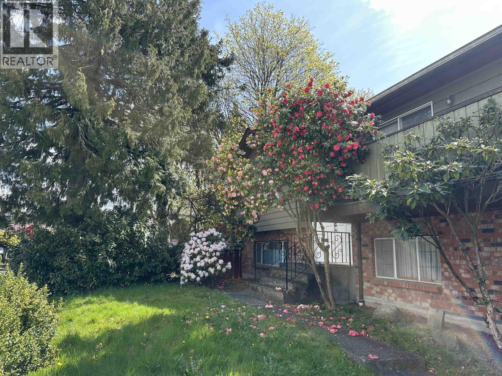 9040 Glenallan Gate, Richmond, British Columbia  V7A 1Z3 - Photo 31 - R3101404